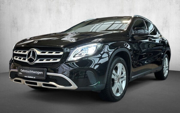 MERCEDES GLA